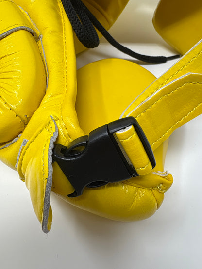 CASQUE POMETTES - EN CUIR - JAUNE