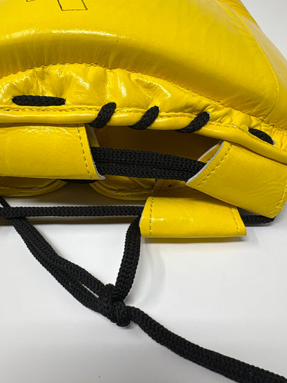 CASQUE POMETTES - EN CUIR - JAUNE