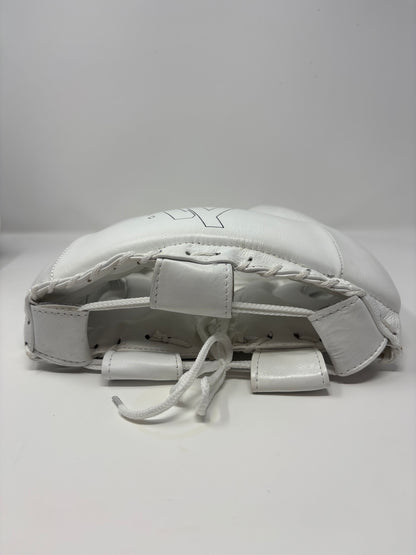 CASQUE POMETTES - EN CUIR - BLANC